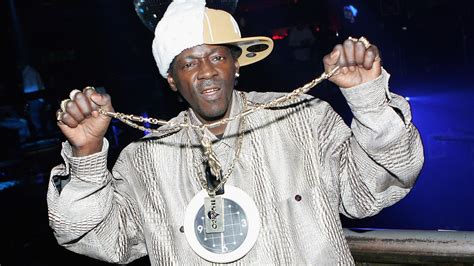 rapper with clock chain